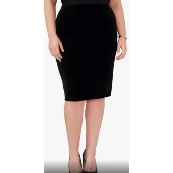 HALOGEN NWT $79 Velvet Pull On Pencil Skirt Size M or L - Picture 2 of 7